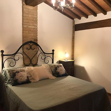 La Perla Tra Gli Ulivi Daire Siena Dış mekan fotoğraf