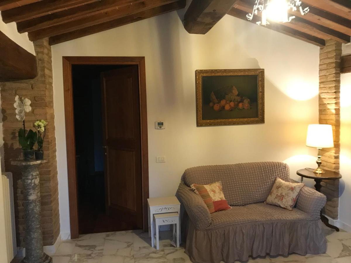 La Perla Tra Gli Ulivi Daire Siena Dış mekan fotoğraf